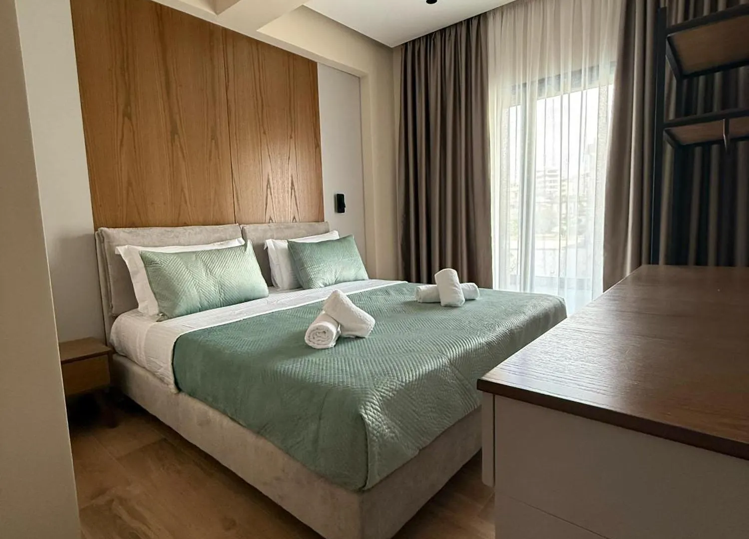 Afrimi Hotel クサミル