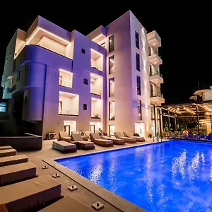 Hotel En Ad, Ksamil